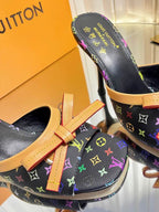 Bow Heeled Sandals