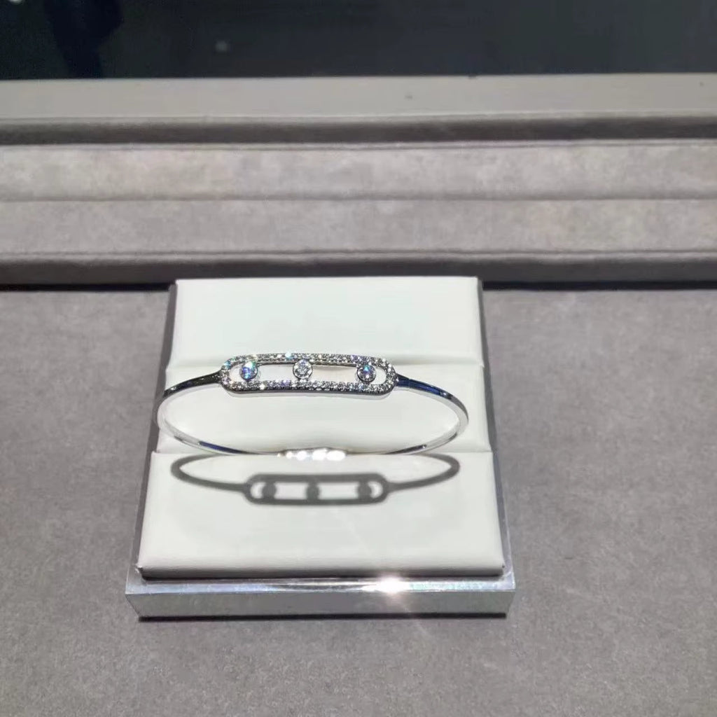 Minimalist Oval Bracelet