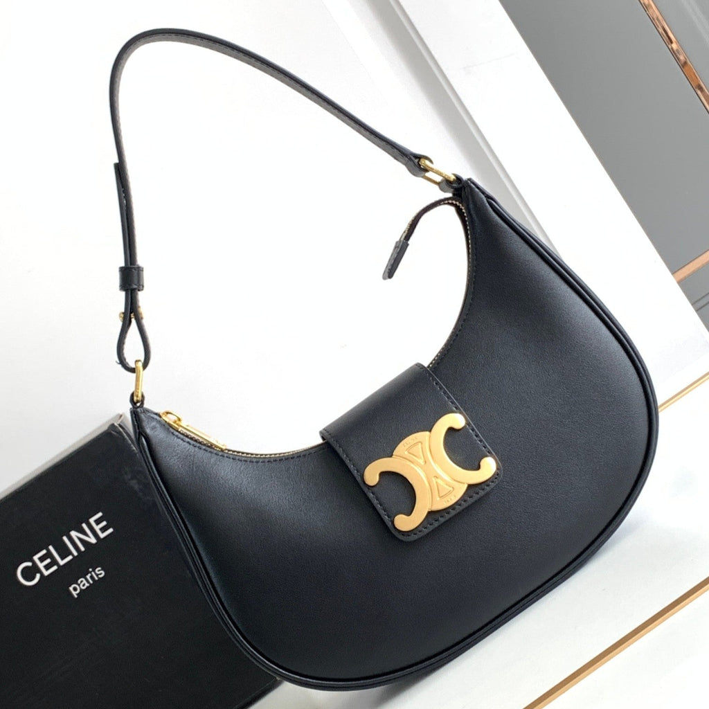 Calfskin Triomphe Shoulder Bag