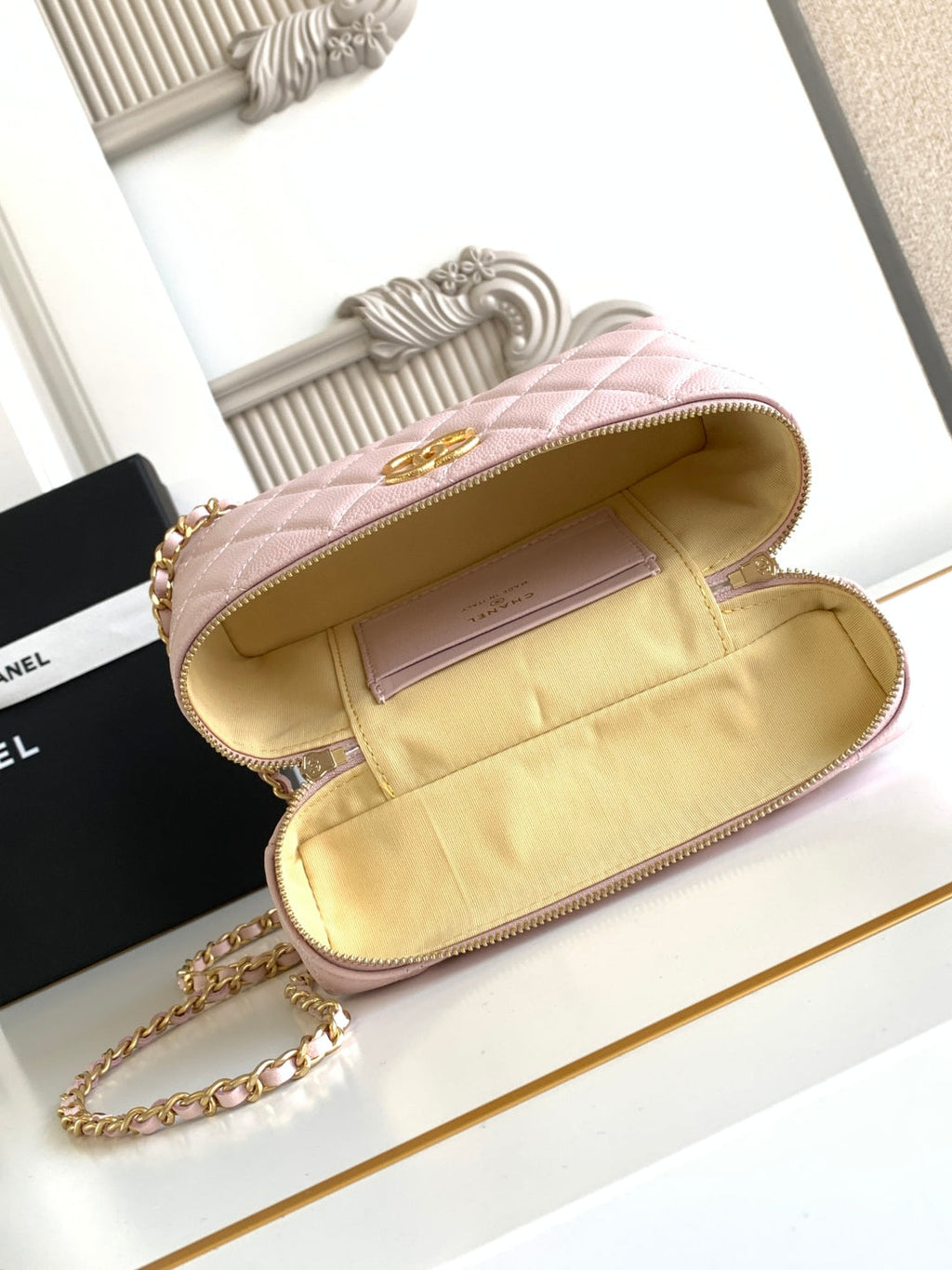 Classic Flap Small Bag 23cm – Supreme Edition