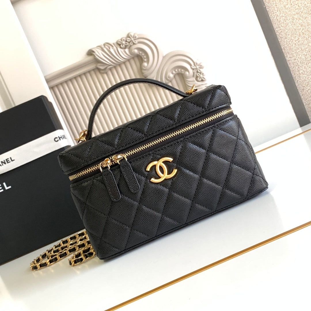 Classic Mini Flap Bag 19.5cm