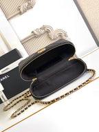 Classic Mini Flap Bag 19.5cm