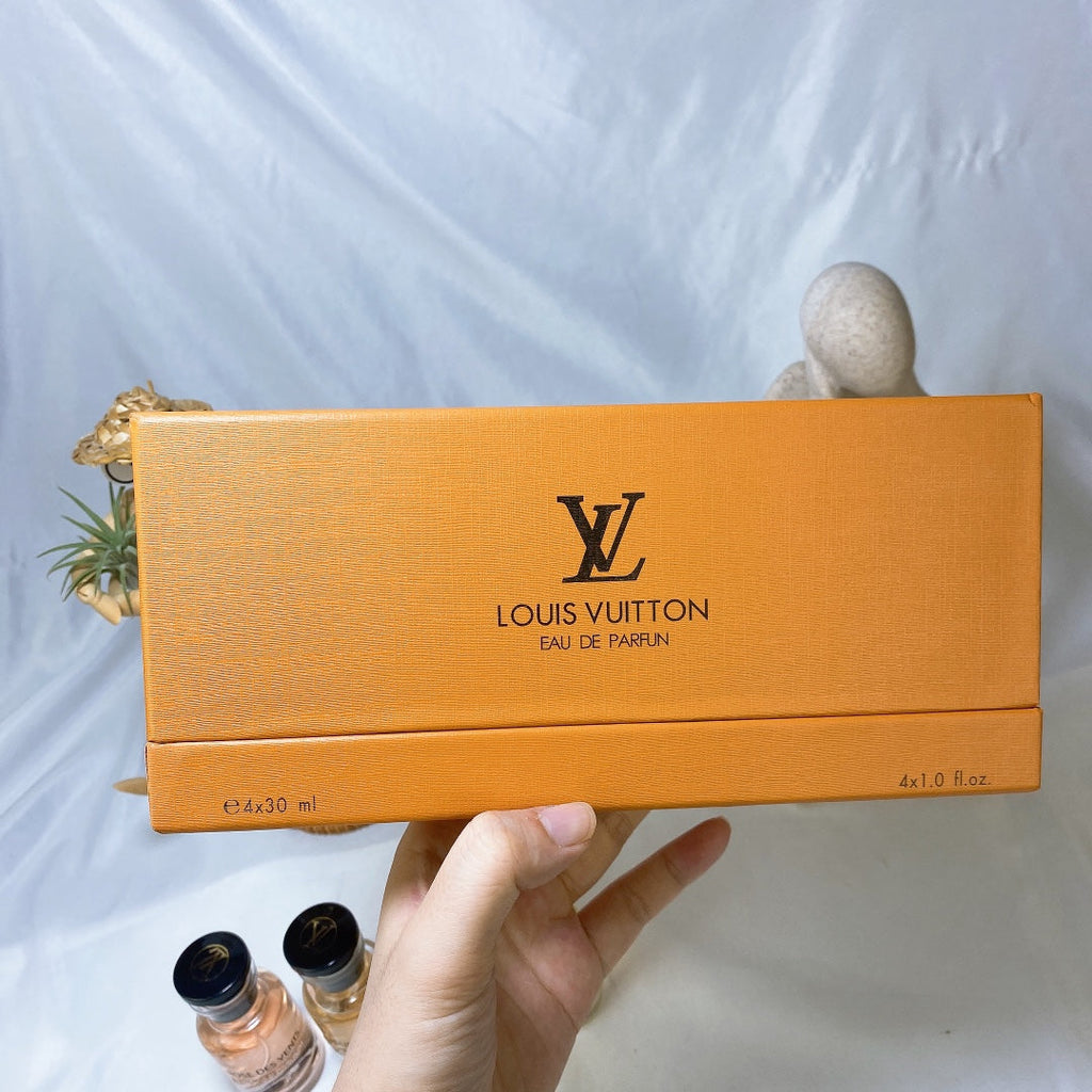 Perfume Discovery Set · 4 x 30 ml Spray