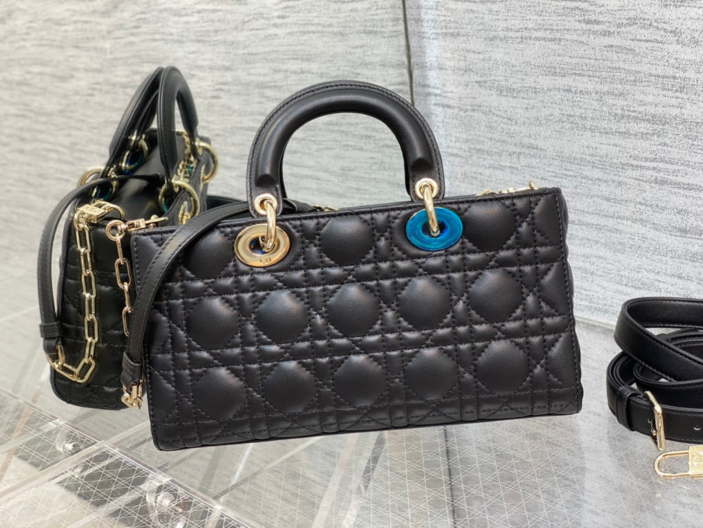Classic Quilted D-Joy Style Bag – 26cm