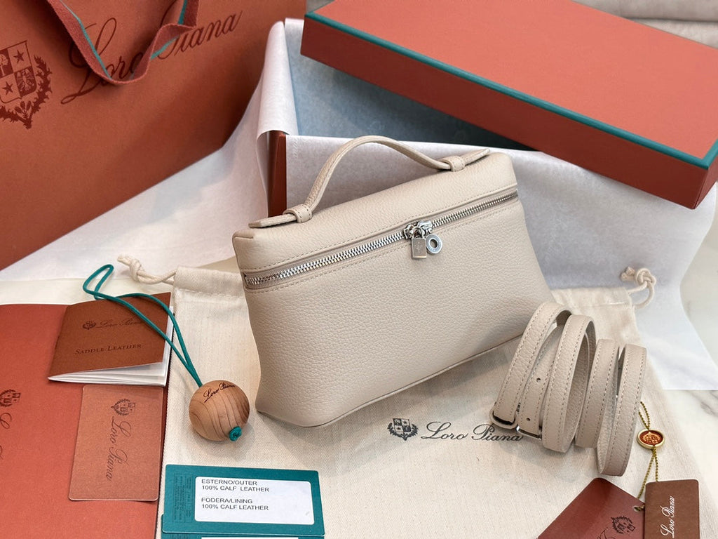 Saddle 19 Loro Leather Bag