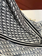Double-Sided Cashmere Scarf
