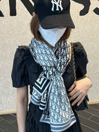 Double-Sided Cashmere Scarf