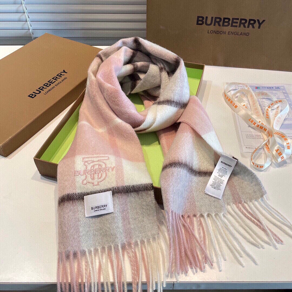 Classic Cashmere Scarf