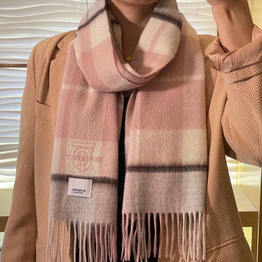 Classic Cashmere Scarf