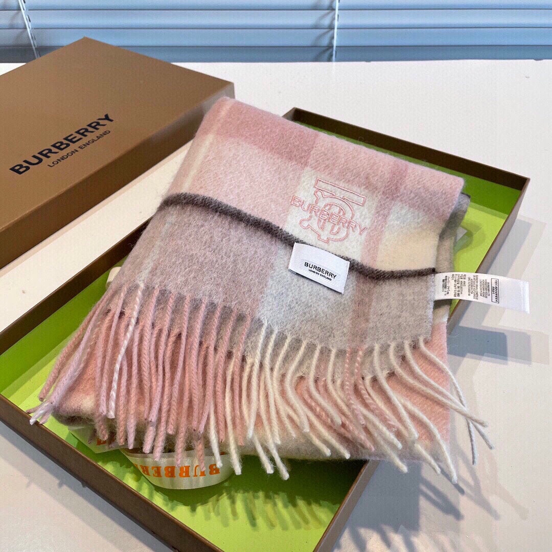 Classic Cashmere Scarf