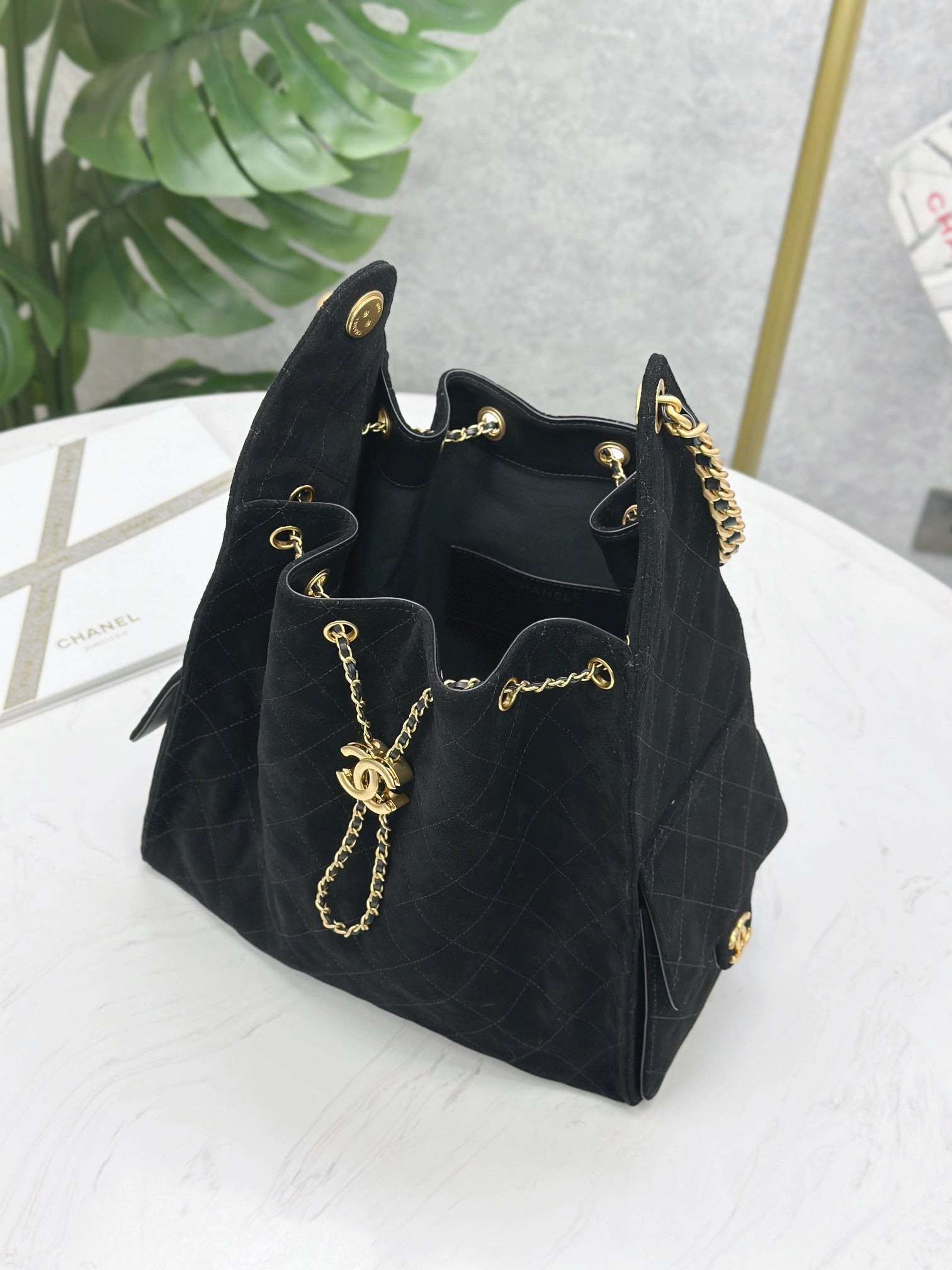 Suede Hobo Bucket Bag – 2 Sizes