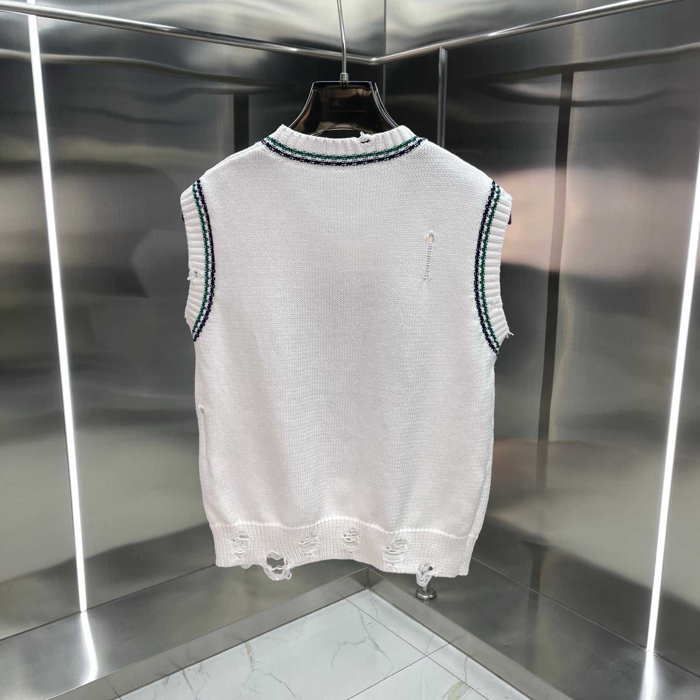 Embroidered Knit Sweater Set – Men