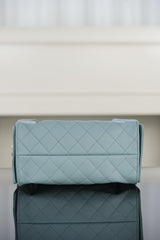 Soft Quilted Shoulder Bag 25